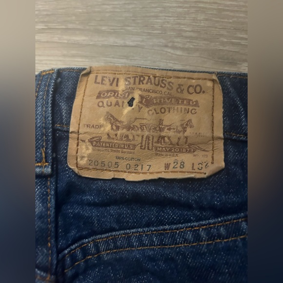 Old vintage levi’s! Men’s size 28 very old from the 60s.